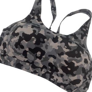 Athleta Camo Bra 34C Lightly‎ Padded Adjustable Straps